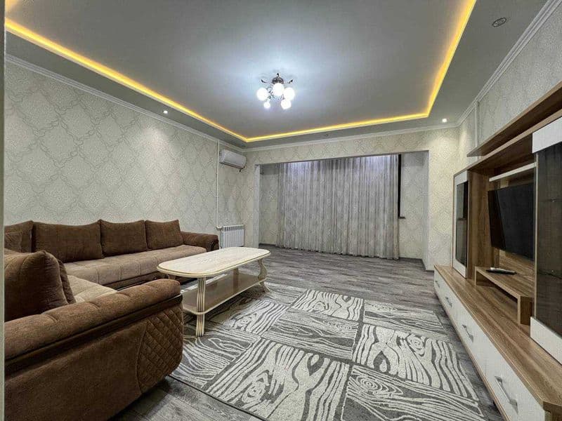 Сдаётся квартира 2/5/9 на Яккасарайском ор-р Кушбеги<br />
< — фото 2