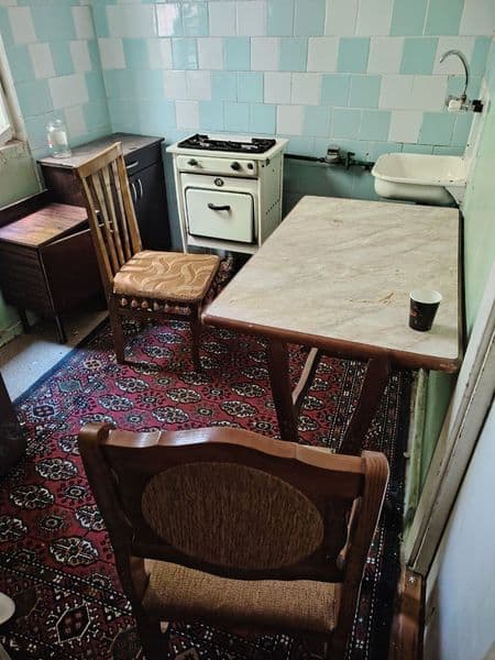 Hamma sharoitlarga ega kvartiraga odam kerak