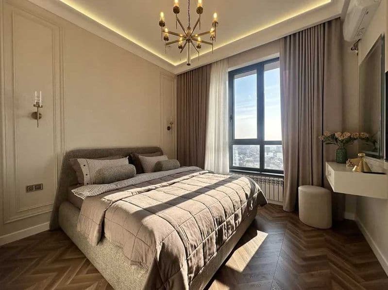 4 комнаты 120 м²<br />
8 этаж из 14<br />
Состояние — авторс