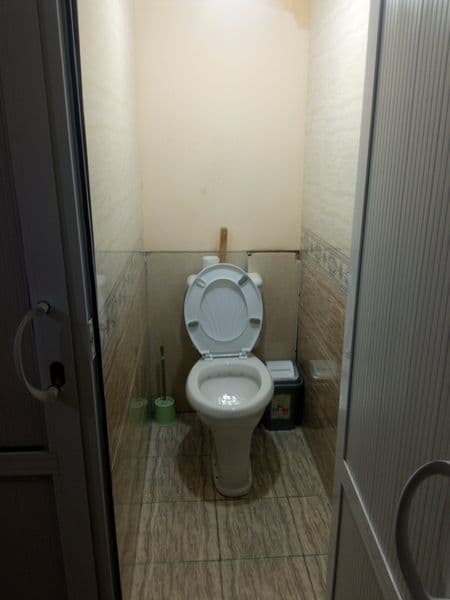 Yashnobod da arendaga kvartira beriladi ayol qizlarga 2 kish