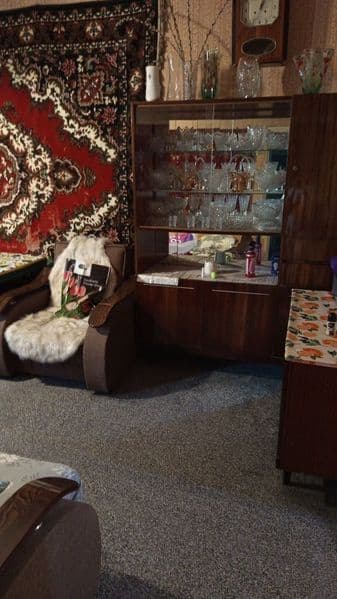 Квартира со средним ремонтом.<br />
С обстановкой.<br />
4-ы — фото 3