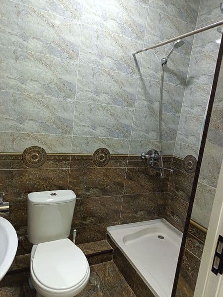 Mirzo ulugbek tumanida, qorasu 6 da, 1 xonali kvartira ijara — фото 4