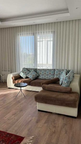 К вашему вниманию рады представить 2х комнатную квартиру на 