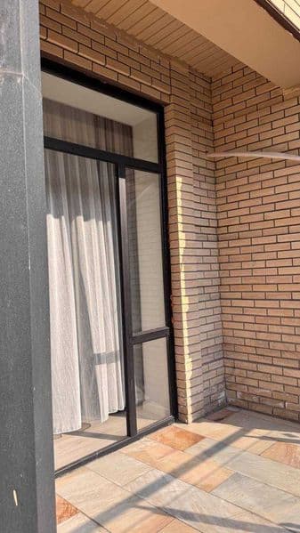 • Район: Мирабад<br />
• ЖК: Айбек<br />
• Комнат: 2<br />
• — фото 4