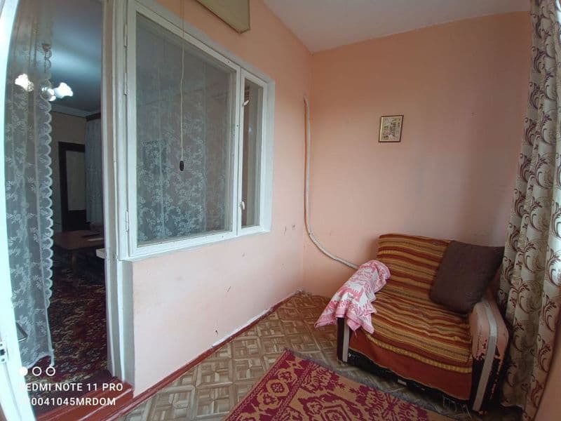 Сдается квартира на массиве Феруза не далеко от ЭКО бозара.<