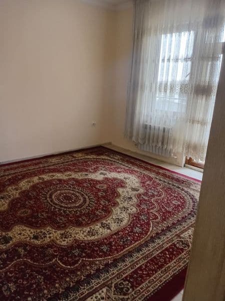 3 хонали квартира ижарага берилади оилага <br />
Сдаётся ква