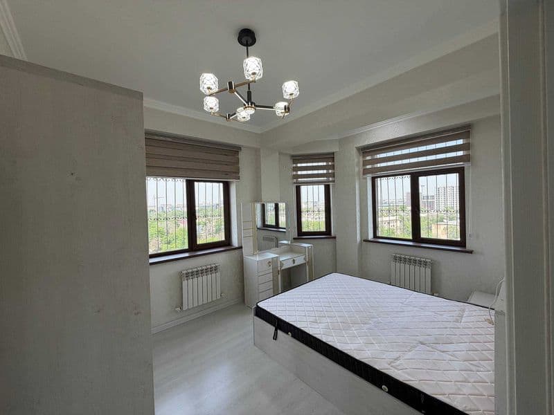 Сдаётся 3х квартира 70м2 на 8 этаже в десяти этажном доме в  — фото 3