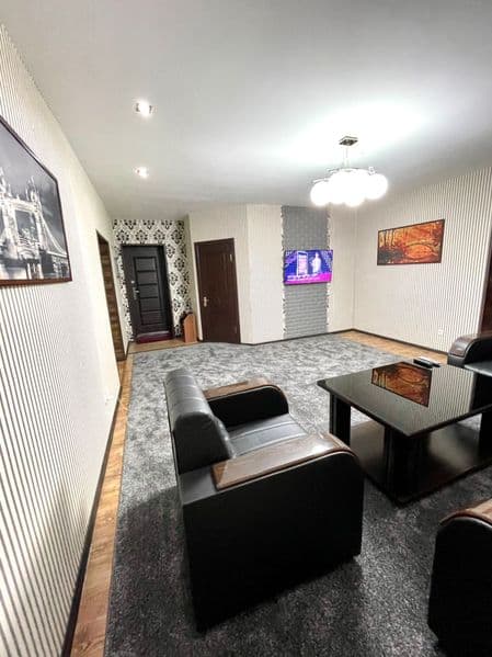 Срочно сдается евро квартира в Цуме<br />
Очень удобная расп