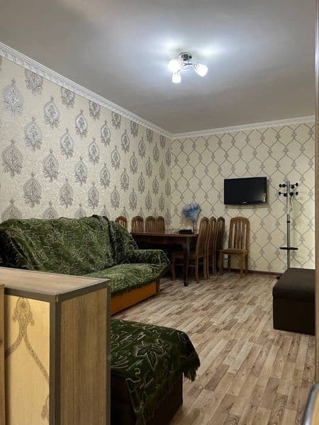Квартира чистая, укомплектованная,есть отдельный вход,преддо