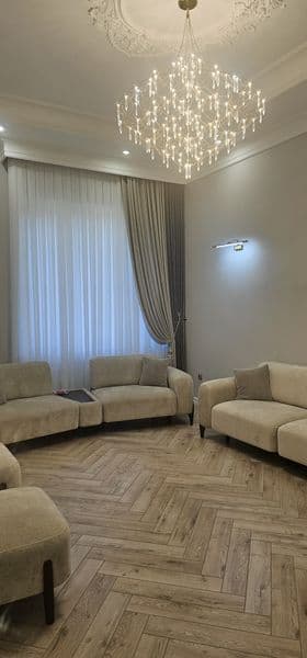 Миробод тумани Амир Тимур проспекти 28/1 уй 10 квартира новы