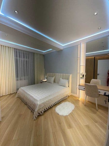 • Район: Юнусабад<br />
• Адрес: ЖК "Megapolis"<br />
• Орие