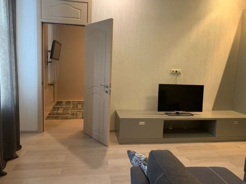 Сдается квартира 2/5/9 супер на Шевченко! Звоните, есть мног