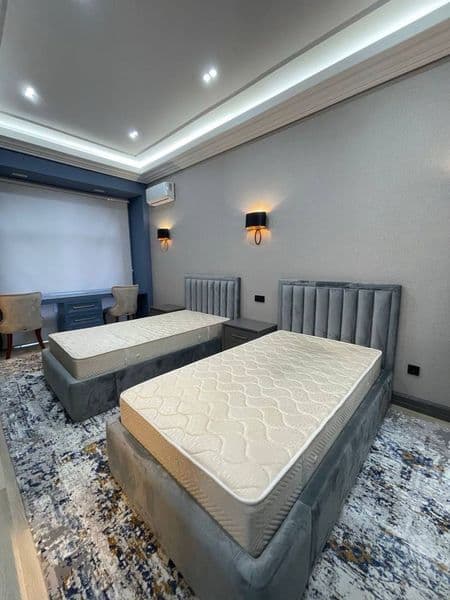 Район - #Яккасарой<br />
Новостройка <br />
Ориентир - Улица