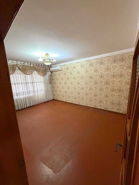 Аренда Юнусобод-5 квартал<br />
Шохсарой ресторан тугрисида<