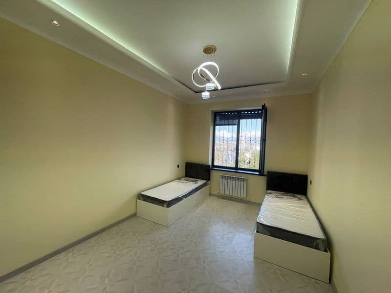 Qorasaroyda 3 zxona novastroyka arenda 3/10/11<br />
3 ta ka — фото 3