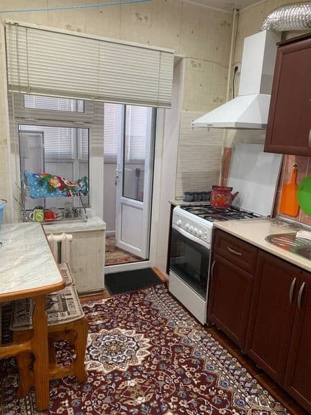 3- х комнатная.  Буз-2.  Кафе" Тараканчик ".4 этаж. Рядом Эк — фото 5