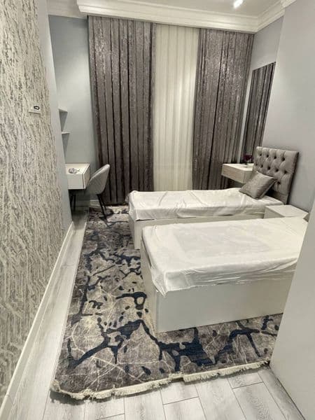 Сдаётся шикарная 3-комнатная квартира в Новостройка<br />
<b — фото 2