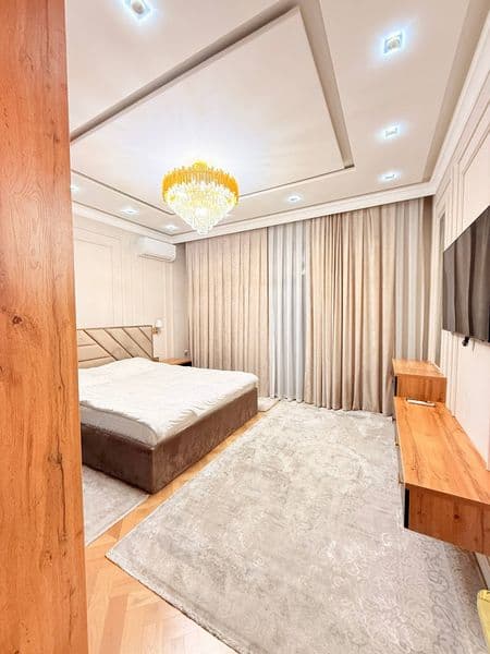 Яккасарайский район<br />
Улица Бабура<br />
Ориентир рядом 