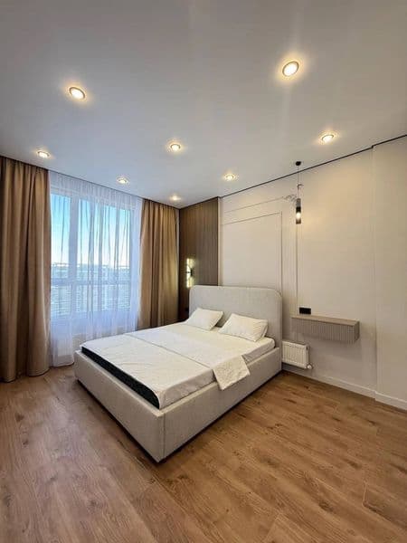 К вашему вниманию рады представить 2х комнатную квартиру на 