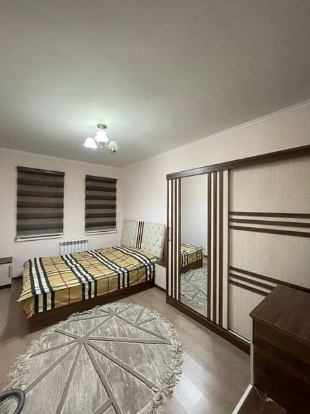 Район: Яшнабод<br />
Ориентир: Грин парк Махтумкули <br />
П