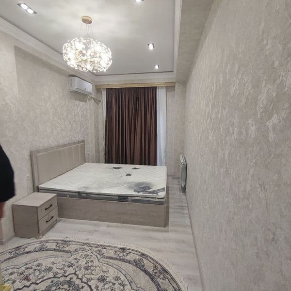 Yunusobod tumani shaxriston metro oldi televeshkaga yaqin<br