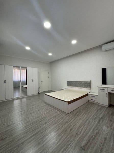 АРЕНДА<br />
<br />
• Район: Яккасарайский <br />
• Ориентир — фото 4