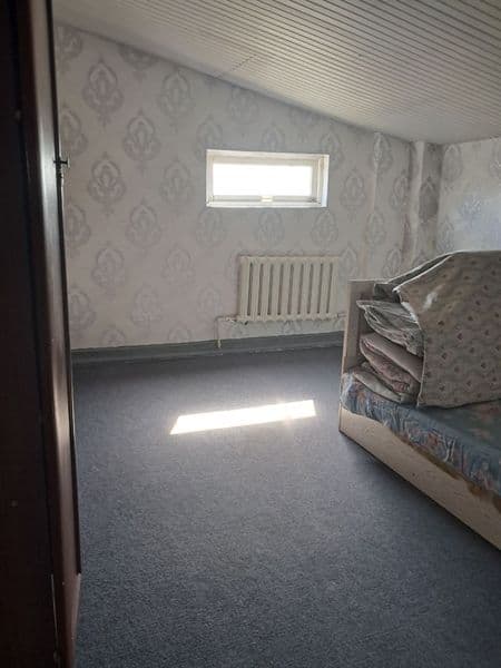 arnasoy kocha qozirabod mahallada 2- etajda yashashga joy bo