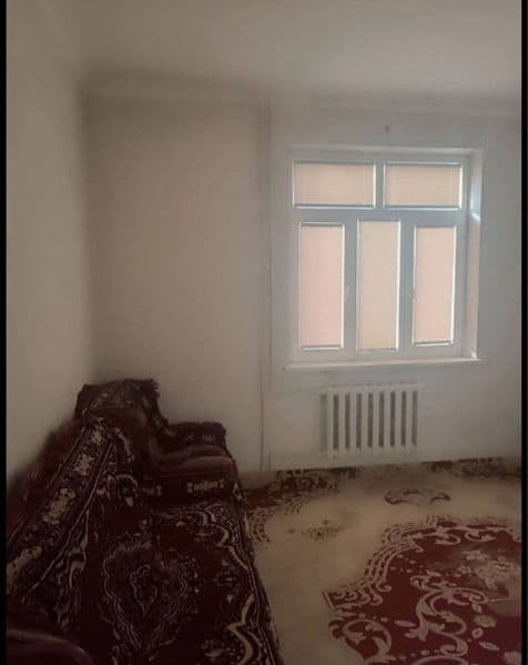 Район - Алмазарский<br />
Ориентир - Корасарой<br />
Комнат 