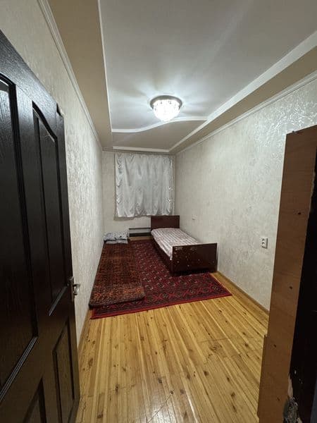 Manzil: Darxon mirzo ulugbek<br />
Moljal: Akay city ; iriga