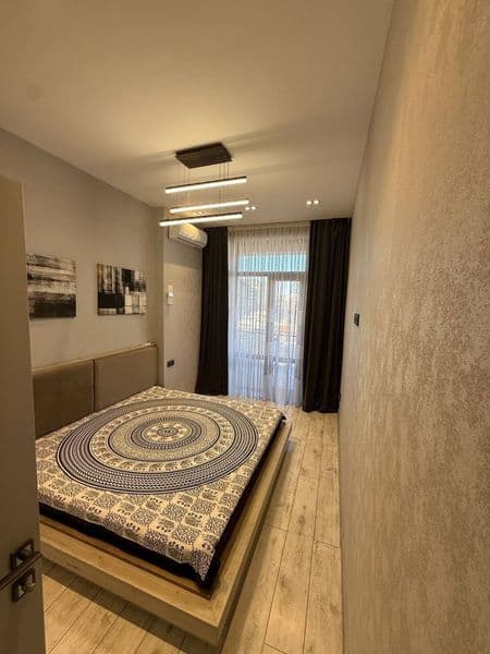 На русском языке:<br />
<br />
Не нашли квартиру на OLX?<br  — фото 2