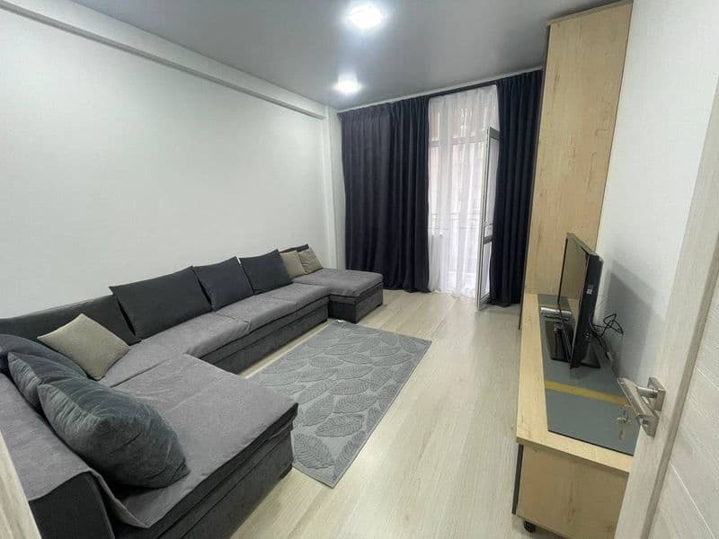 Сдаётся 1-комнатная квартира<br />
     Ориентир: Паркент Пл