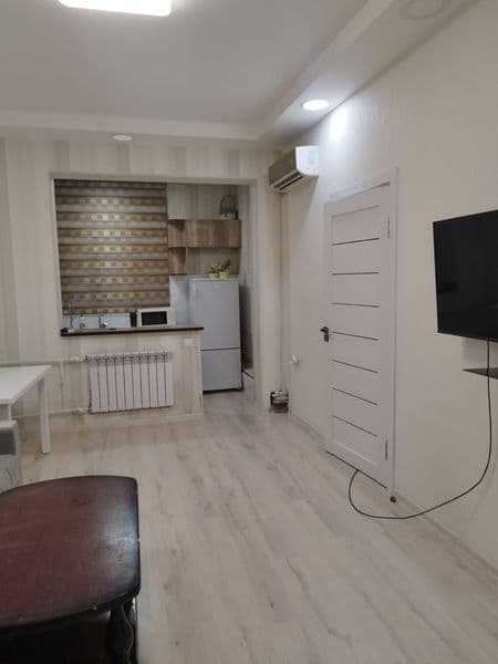 Сдаётся 2 комнатная, перепланировка в 3, с хорошим ремонтом  — фото 3