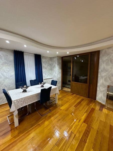 Аренда Мирзо Улугбек Хамид Олимжон Дархан & Алайски <br />
< — фото 4