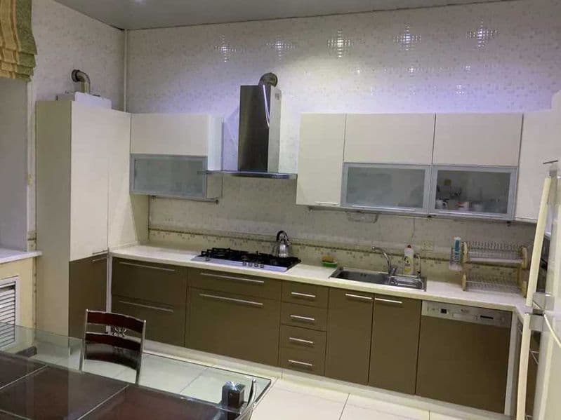 3 санузла<br />
- балкон<br />
- обставлена мебелью и бытово — фото 4