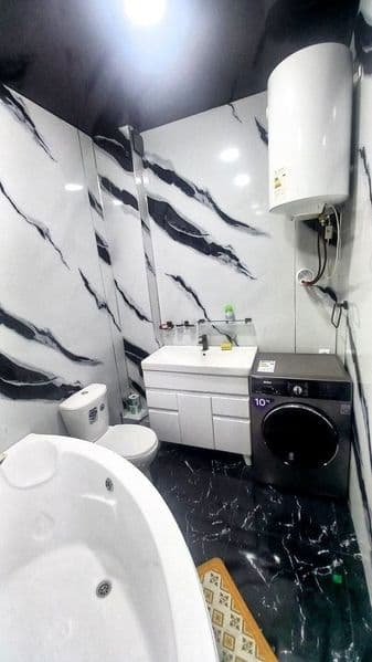 Yakkasaroy tumanida, Oybek metrosi yonida 2 xonali shinam va — фото 4