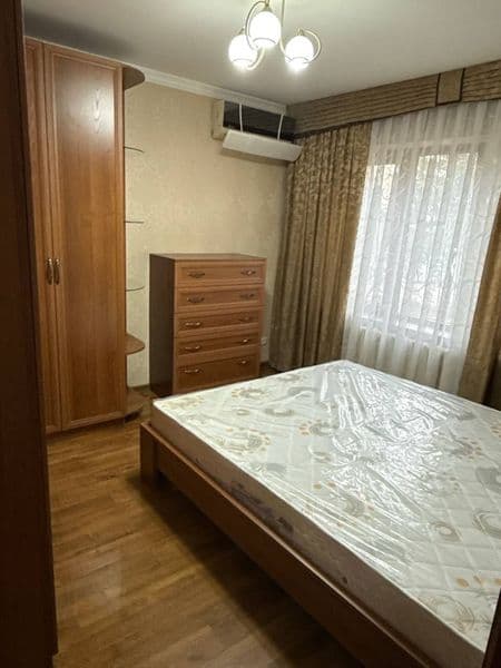 Срочно Сдаётся <br />
Квартира 3/2/4<br />
3-комнат <br />
Е — фото 3