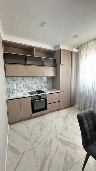 Сдается комфортная квартира в лучшем районе города <br />
<b — фото 2