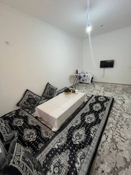 Sergile, Yangi Darhonda Kv bor bitta qizga, hamma sharoitlar