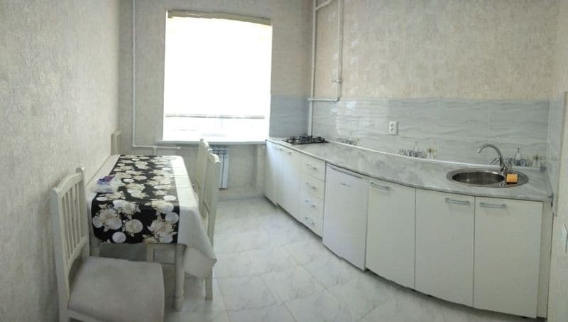 Квартира с ремонтом мебелью техникой. Расположена в 1-м квар — фото 4