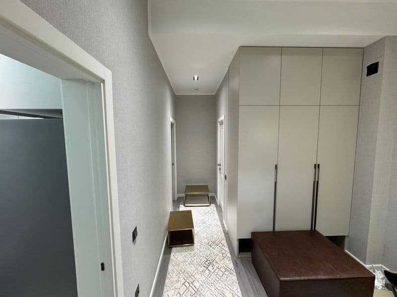 65 м² | 7 этаж<br />
Новый ремонт, никто не жил<br />
Веранд — фото 3