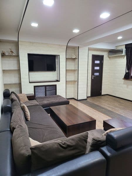 Сдается просторная 4-комн квартира 100м² в Яккасарае, ориент