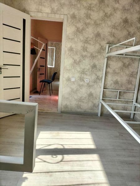 Кв арендага берилади (болаларга).1 хона 2 хона килинган. Дву