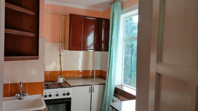 Аренда. 1/2/2.  30м2 .с обстановкой. Ориентир. Конечка автоб — фото 4