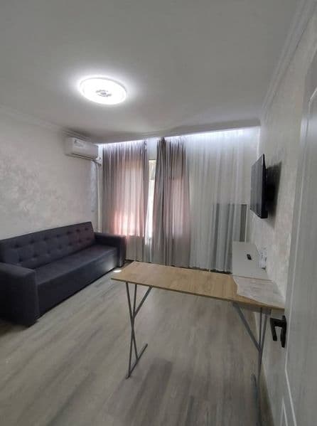 Сдается 1 комнатная квартира Сергели 2. Дом галерейного типа