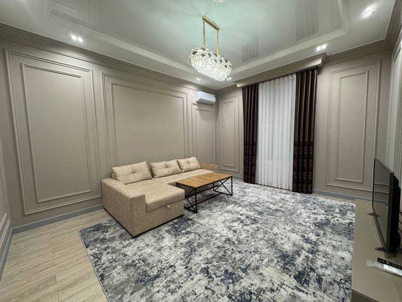 • Район: Юнусабад<br />
• ЖК: Новостройка<br />
• Комнат: 3< — фото 2