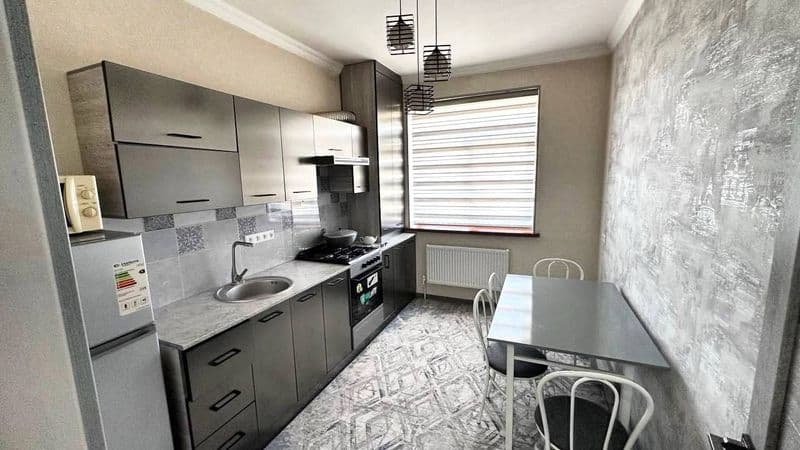 Uyim Novza metrosi yonida, Chilonzor tumanida. Metro va tran — фото 2