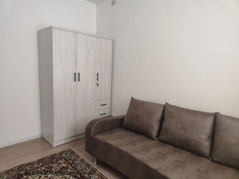 Сдается новостройка однакомнатная квартира на Махтумкули <br