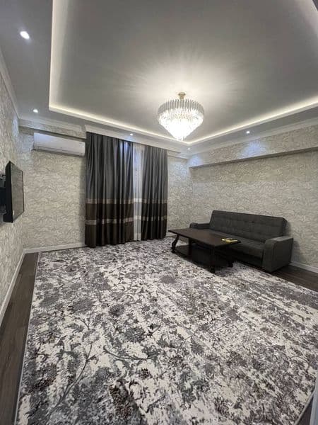 Сдам Кв-2ком-5-10.<br />
Квартира с обстановкой. <br />
Лифт