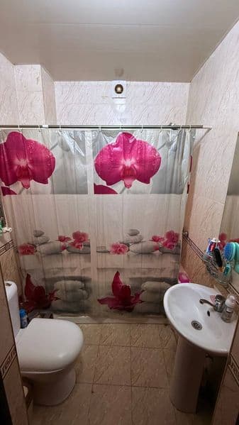 Срочно сдаю свою 2х команатнаую квартиру со всеми удобствами — фото 5