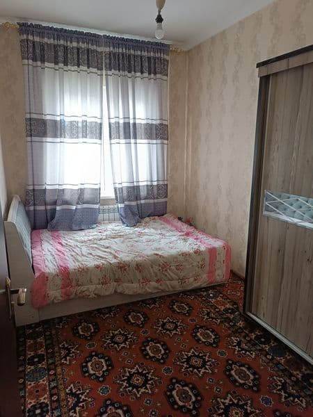 Yakkasaroy qushbegida 2 xonali kvartira sheriklikka 3 ta óqi